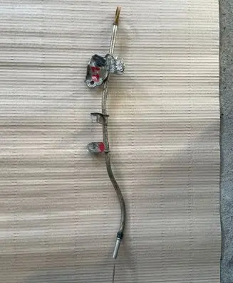 Toyota RAV 4 (XA30) Oil level dip stick 