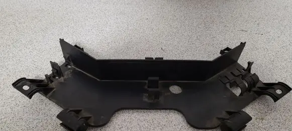 BMW 5 E60 E61 Other engine bay part 12527519152 7519152