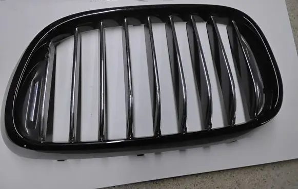 BMW 7 G11 G12 Front bumper upper radiator grill 7357011 7369903 7357015