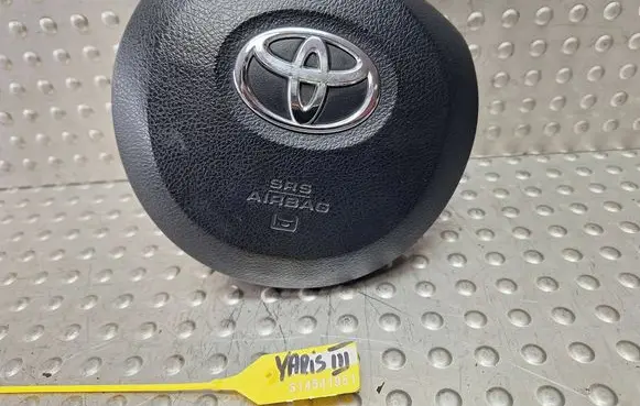 Toyota Yaris Steering wheel airbag 45130-0D350