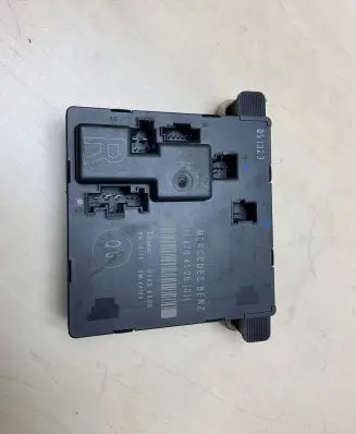 Mercedes-Benz E W211 Door control unit/module 2118704126 00006806