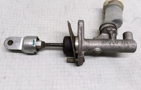 Toyota Corolla E120 E130 Clutch master cylinder