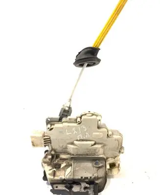 Audi A3 S3 8P Front door lock