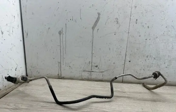 Volkswagen New Beetle Air conditioning (A/C) pipe/hose