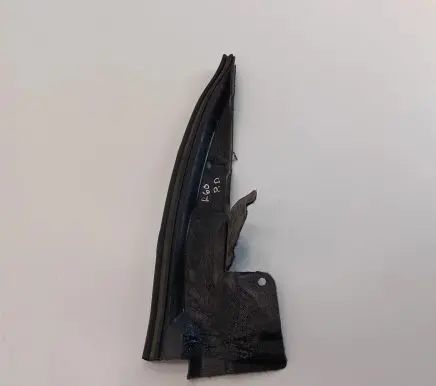 Mini Cooper Countryman R60 Fender end trim 