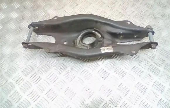 Rear upper control arm/wishbone
