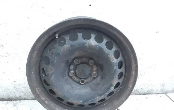 Audi A1 R15 steel rim 8X0601027C