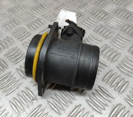 Chrysler PT Cruiser Mass air flow meter 05033109AB 0281002572