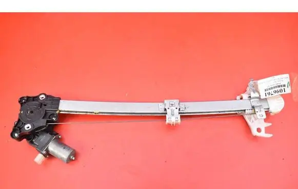 Suzuki Ignis Front door window regulator with motor 8346065P00