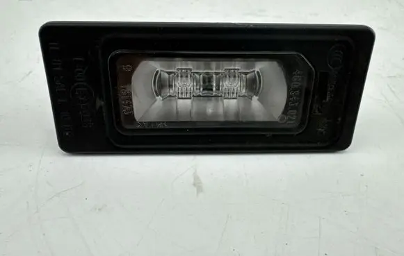 Audi A3 S3 8V Number plate light 4G0943021