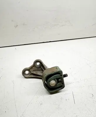 BMW 5 G30 G31 G38 Muffler mount bracket/holder 8582034 857634902 8576349