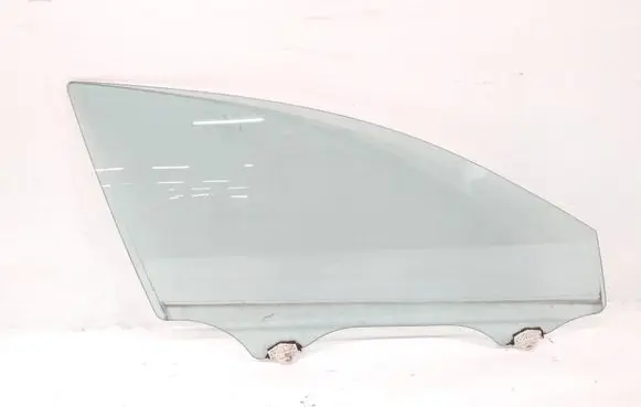Mazda CX-30 Front door window glass four-door