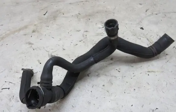 Audi Q5 SQ5 Engine coolant pipe/hose 8R0121049E