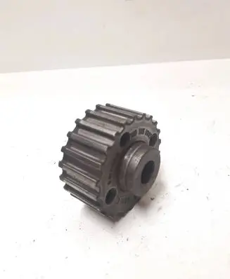 Volkswagen Golf III Crankshaft pulley 028105263 1001050005