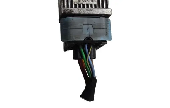 Glow plug pre-heat relay