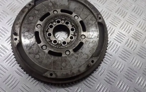 Toyota Corolla E120 E130 Flywheel