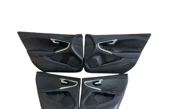 Volvo V40 Door card panel trim set P3136355 P3135110 3136355