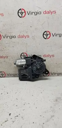 Renault Scenic III - Grand scenic III Rear door window regulator motor 827310004R 915946100