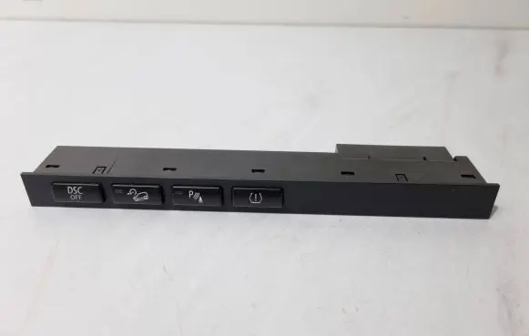 BMW X3 E83 Parking (PDC) sensor switch 3415617 61313415617 03742532