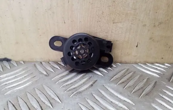 Seat Leon (1P) Parking PDC sensor speaker 8E0919279