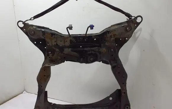 Volvo V60 Front subframe 32381810