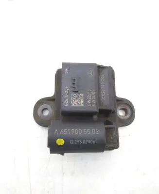 Mercedes-Benz C W204 Glow plug pre-heat relay A6519005502
