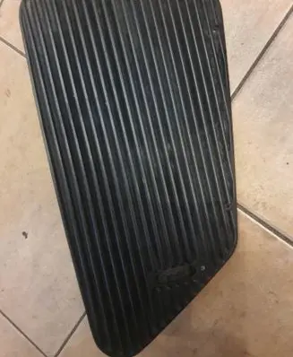 BMW 5 E34 Dash center air vent grill 64221384066