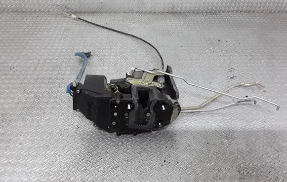 KIA Carnival Front door lock