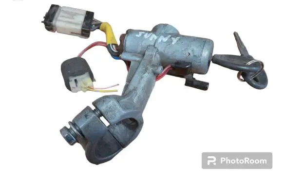 Nissan Sunny Ignition lock