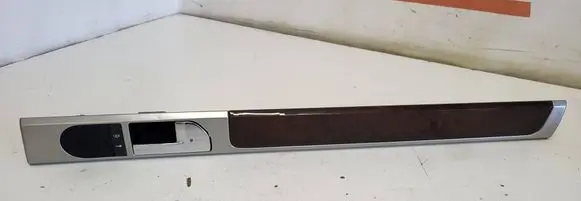 Volkswagen Touareg I Rear door interior handle 7L6867460