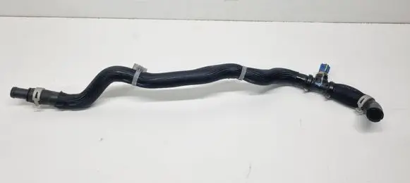 Nissan Qashqai J12 Engine coolant pipe/hose 215026UM5B