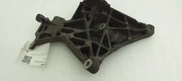 Jaguar XF X250 Engine mounting bracket 9X233K738BA