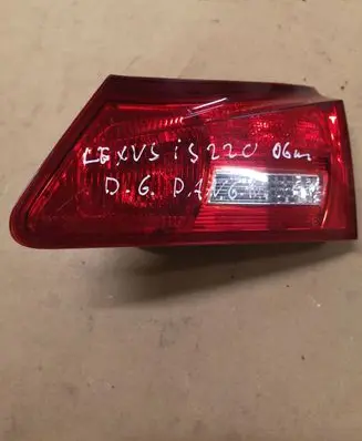 Lexus IS 220D-250-350 Tailgate rear/tail lights