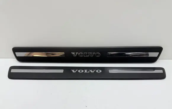 Volvo XC60 Front sill trim cover 31349002 31349213
