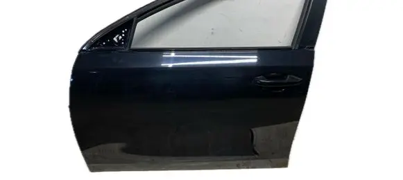 KIA Ceed Front door J7200