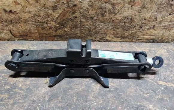 Mazda 3 II Lift Jack 