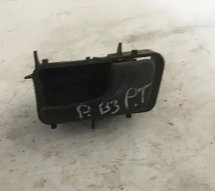Volkswagen PASSAT B3 Rear door interior handle 