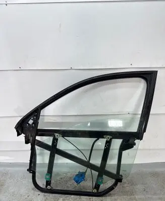 Volkswagen Touareg I Front door manual window regulator 