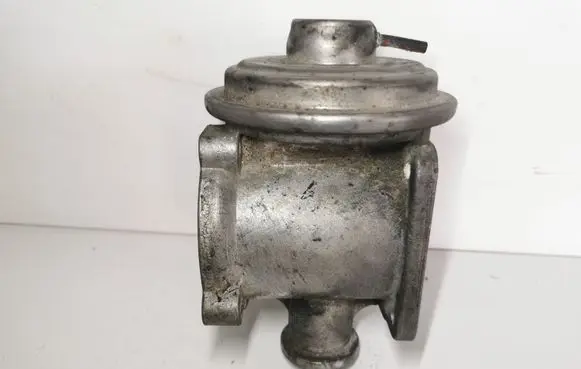 BMW 5 E60 E61 EGR valve 7804380