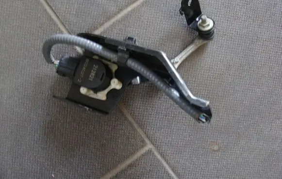 Suzuki Vitara (LY) Headlight/headlamp level sensor 