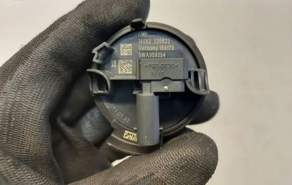 Audi A3 8Y Airbag deployment crash/impact sensor 5WA959354