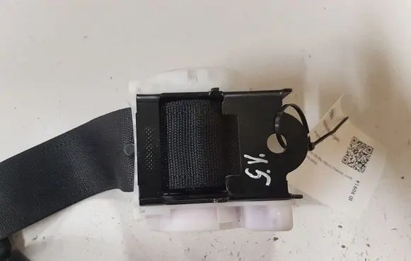 Saab 9-3 Ver2 Middle seatbelt (rear) 12796769
