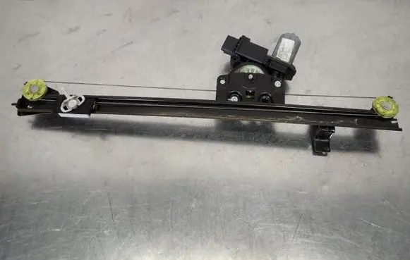 Peugeot Boxer Front door electric window regulator 