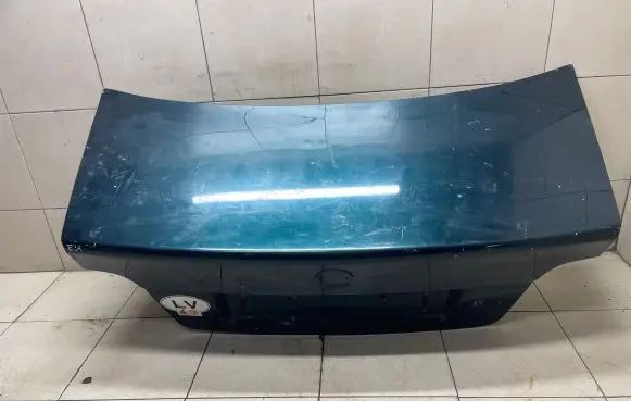 BMW 5 E39 Tailgate/trunk/boot lid