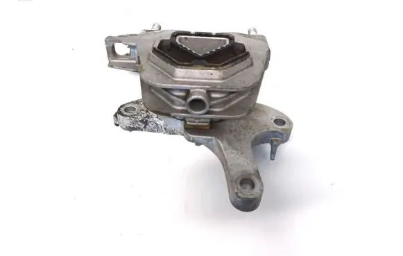Peugeot 208 Engine mount bracket 9826551380