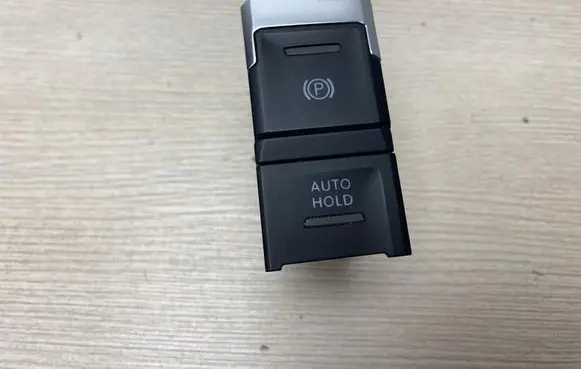 Volkswagen Tiguan Hand parking brake switch 5NC927225A