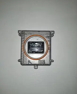 Volkswagen PASSAT B8 LED ballast control module 992941572CA 992941572C