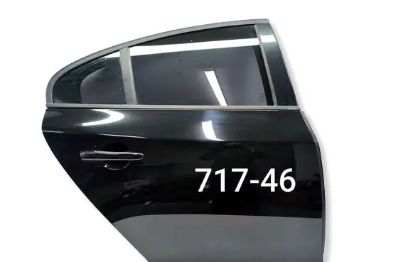 Volvo S60 Rear door 