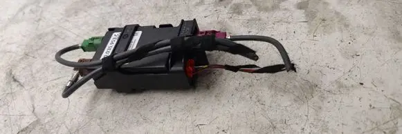 Volkswagen PASSAT B8 USB control unit 5G0035953C 3G0035643
