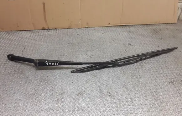 Volkswagen Transporter - Caravelle T4 Front wiper blade arm 701955409A